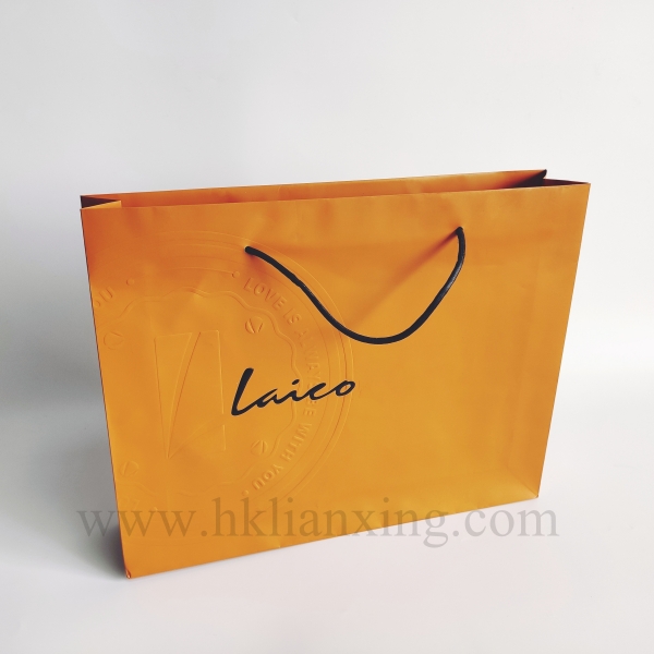 Fashion Double Coated Paper Orange Garments Paper Bag with Cotton Rope